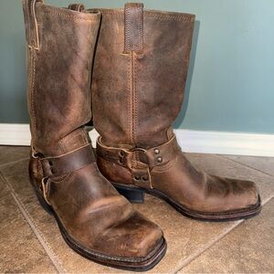 LIKE NEW - Frye Harness Boots -  Women’s 10